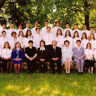2004 8b osztály
